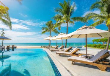 Naples Grande Beach Resort WARN Act Investigation